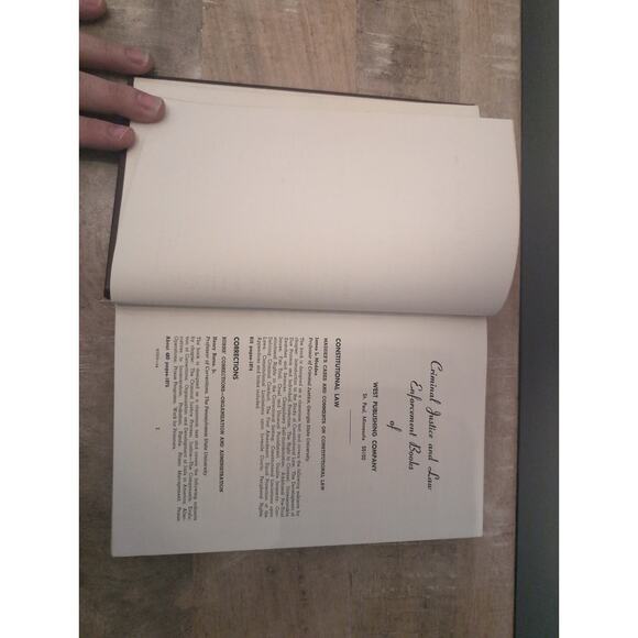 Criminal Procedure‎ For the Law Enforcement Officer by John Ferdico (1975, HC) - Picture 5 of 6